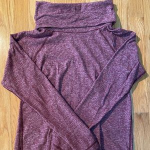 Lululemon burgundy turtleneck